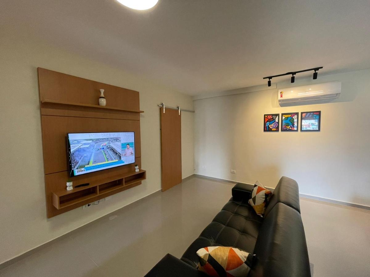 Apartamento Com Piscina No Centro Apartment Ubatuba Exterior photo